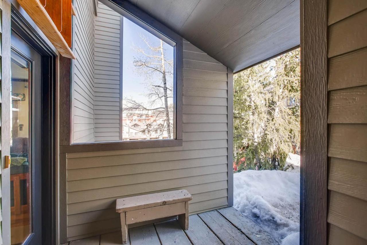 Ski-In Ski-Out Studio Private Balcony & Fireplace Condo Крестед-Бьютт Экстерьер фото