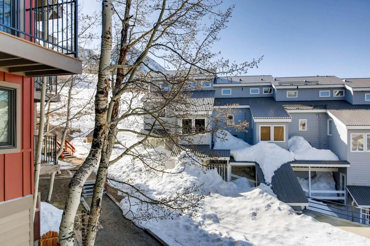 Ski-In Ski-Out Studio Private Balcony & Fireplace Condo Крестед-Бьютт Экстерьер фото