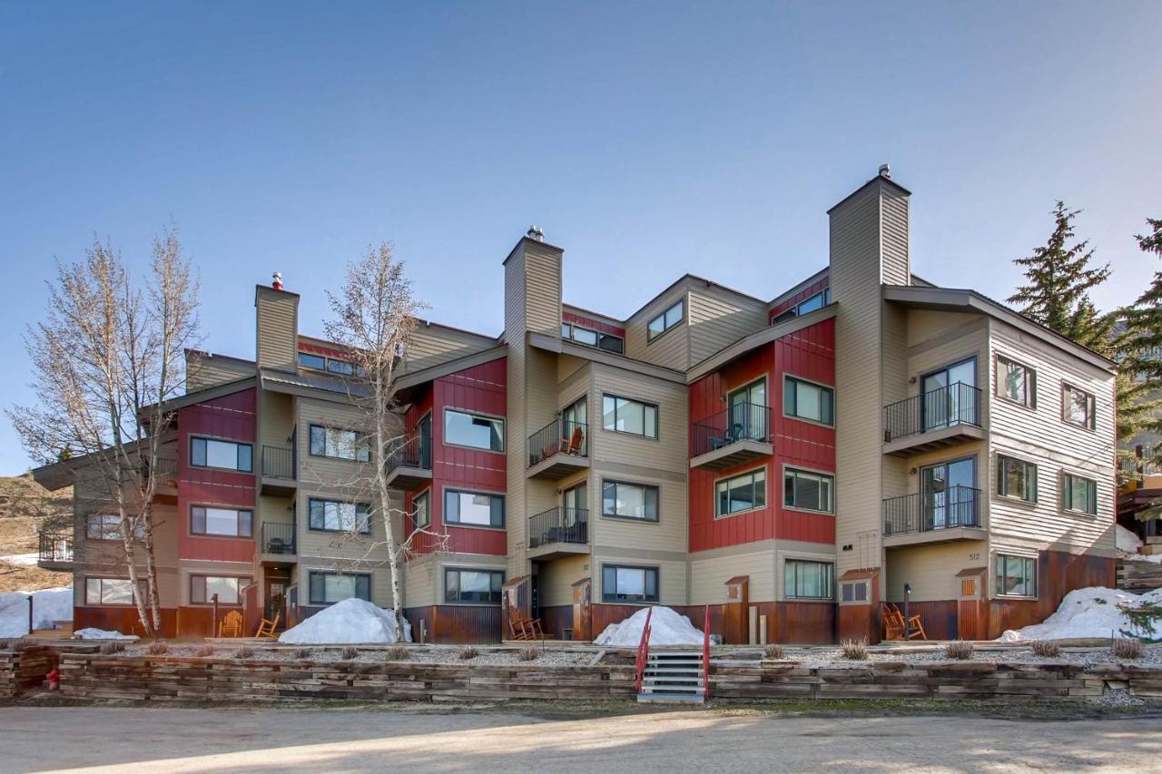Ski-In Ski-Out Studio Private Balcony & Fireplace Condo Крестед-Бьютт Экстерьер фото