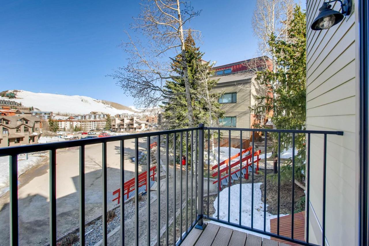 Ski-In Ski-Out Studio Private Balcony & Fireplace Condo Крестед-Бьютт Экстерьер фото
